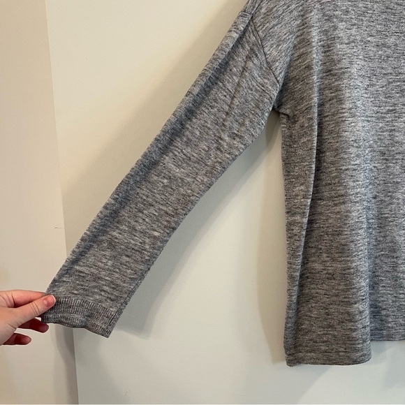 Women’s pure Jill Gray Long Sleeve Sweater top size medium M - Picture 3 of 6